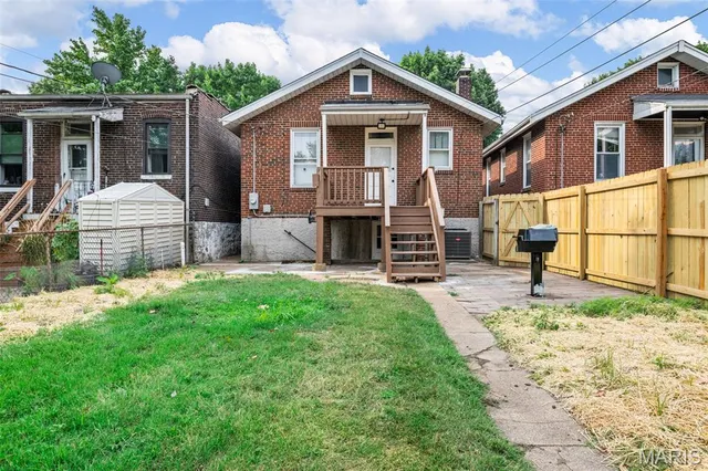 $264,000 | 4989 Odell Street, St. Louis, MO 63139