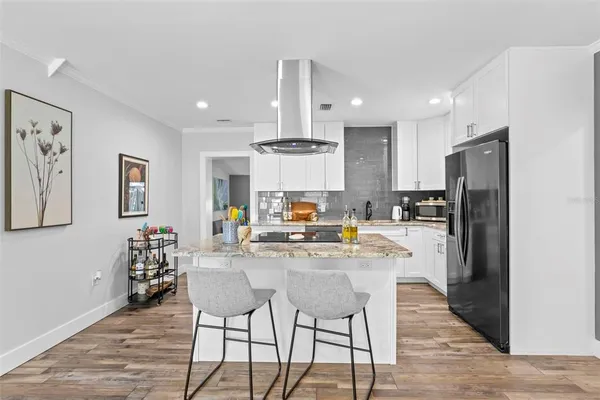 $3,600 | 3501 Boca Ciega Drive North, St. Petersburg, FL 33710