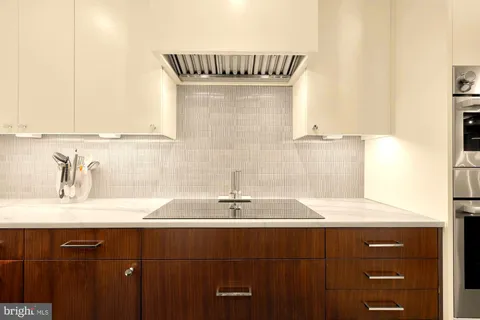 $1,395,000 | 1045 31st Street Northwest, Unit 104, Washington, DC 20007