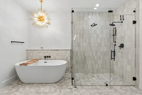 $1,599,990 | 2004 Riverview Street, Austin, TX 78702