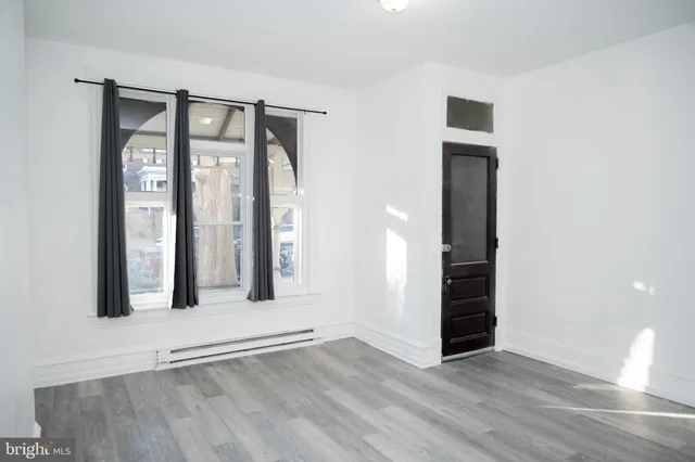 $1,600 | 827 North 5th Street, Unit 1, Reading, PA 19601