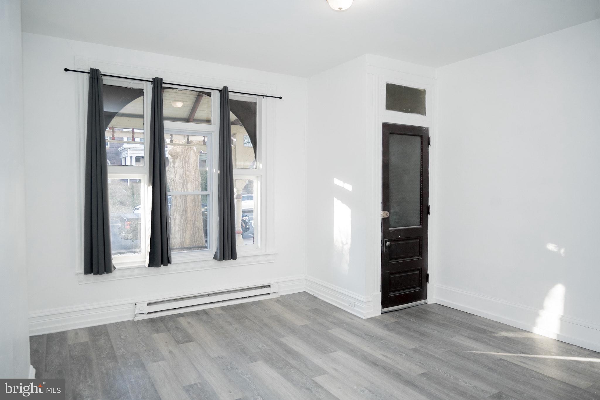 827 North 5th Street, Unit 1 Reading, PA 19601 - Photo 8 of 11 front door