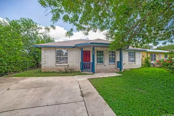 $1,395 | 342 Consuelo, San Antonio, TX 78228