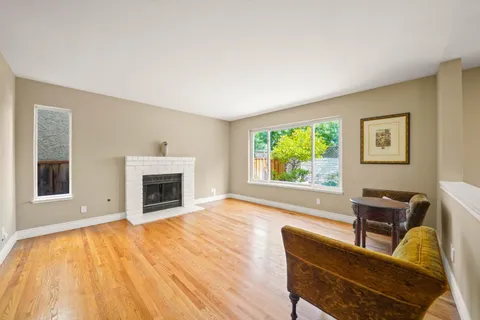 $2,100,000 | 1108 Calle Almaden, San Jose, CA 95120