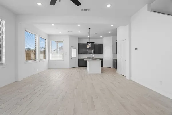 $2,550 | 7810 Starfish Arbor Drive, Cypress, TX 77433