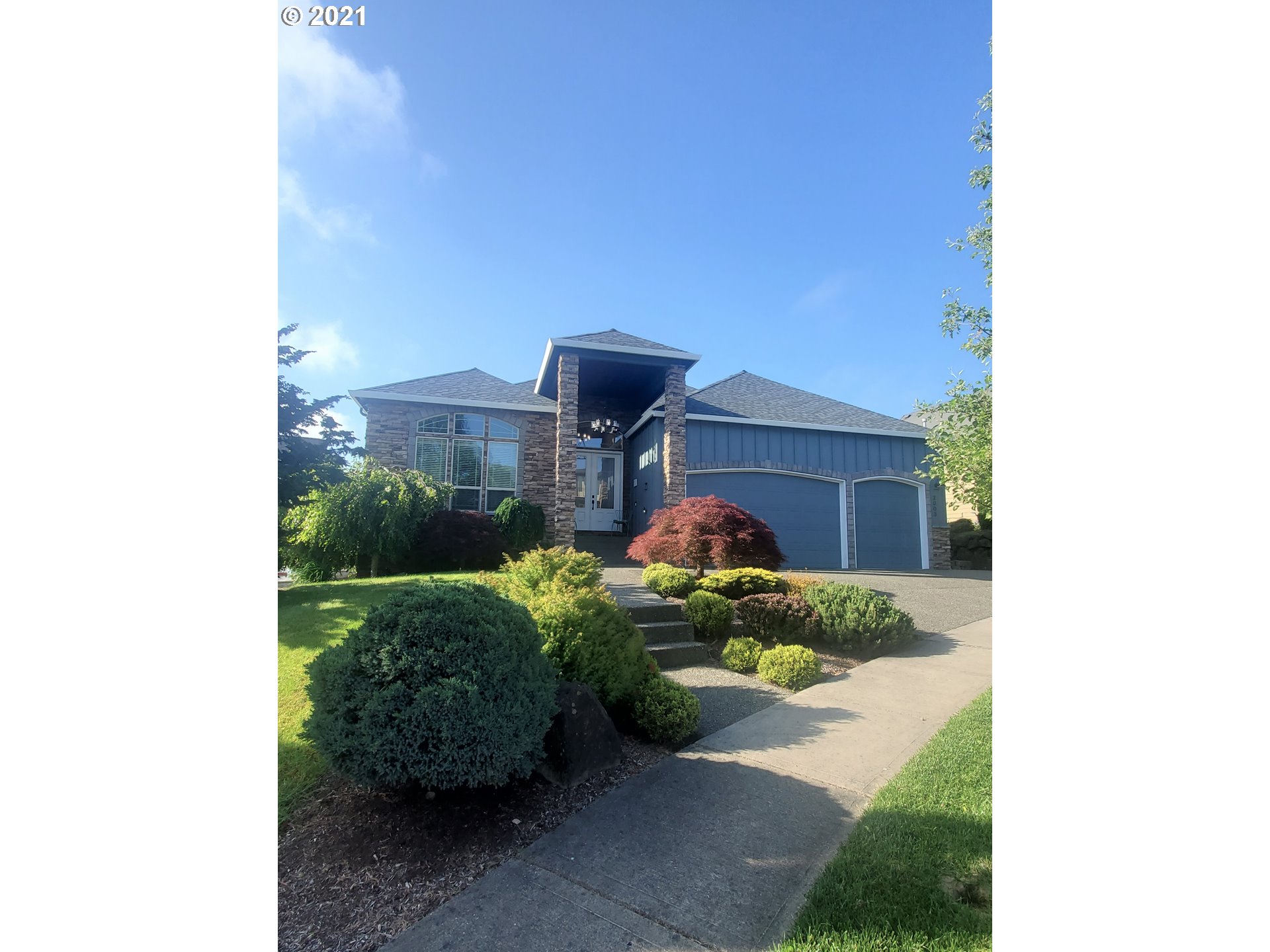 2003 South 16th Drive Ridgefield, WA 98642 - Photo 1 of 17