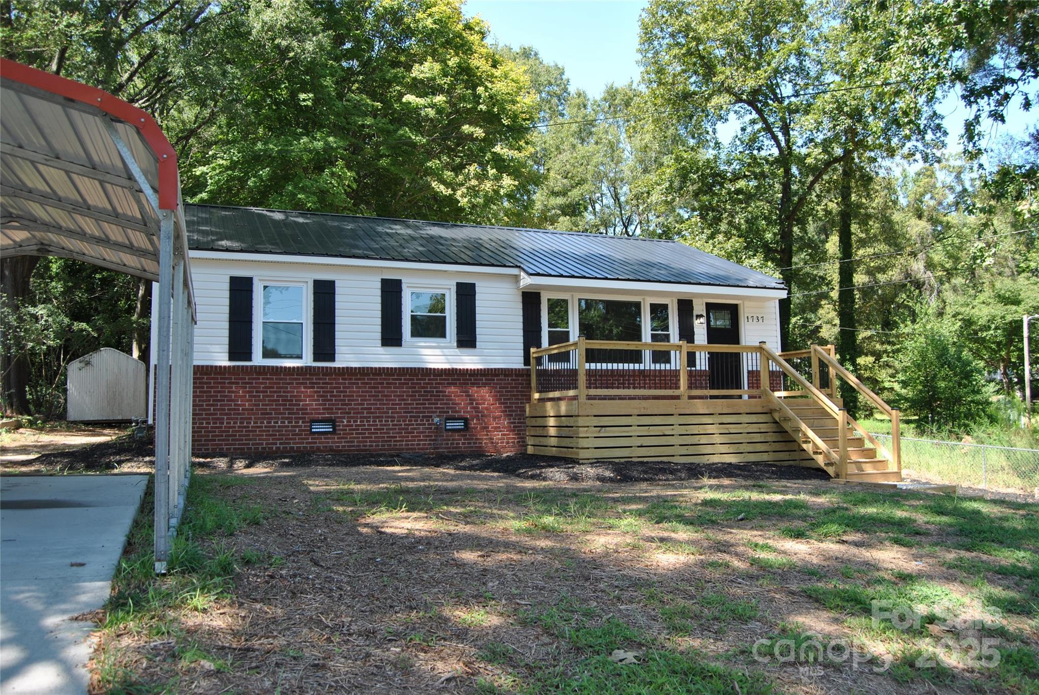1737 Findlay Street Gastonia, NC 28052 - Photo 33 of 35 a front view of a house with a yard