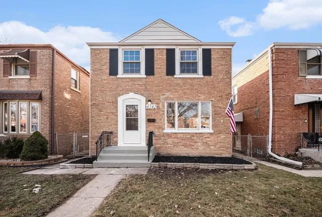 $399,900 | 4142 North Pontiac Avenue, Chicago, IL 60634