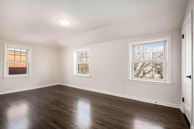 $399,900 | 4142 North Pontiac Avenue, Chicago, IL 60634