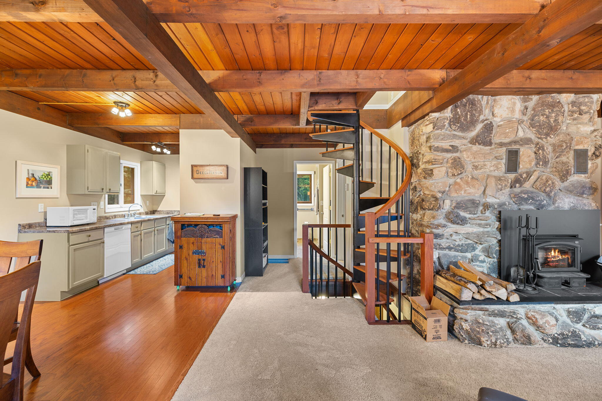 9274 Hunters Ridge Road Gaylord, MI 49735 - Photo 6 of 60 Gallery Image 6