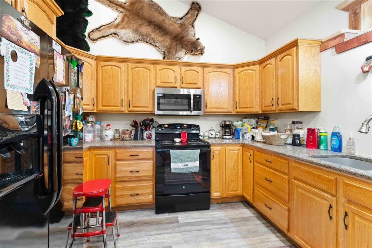 699 County Rd J Friendship, WI 53934 - Photo 17 of 65