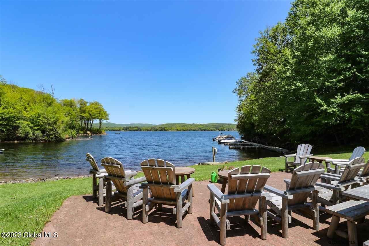 Deeded Lake Access