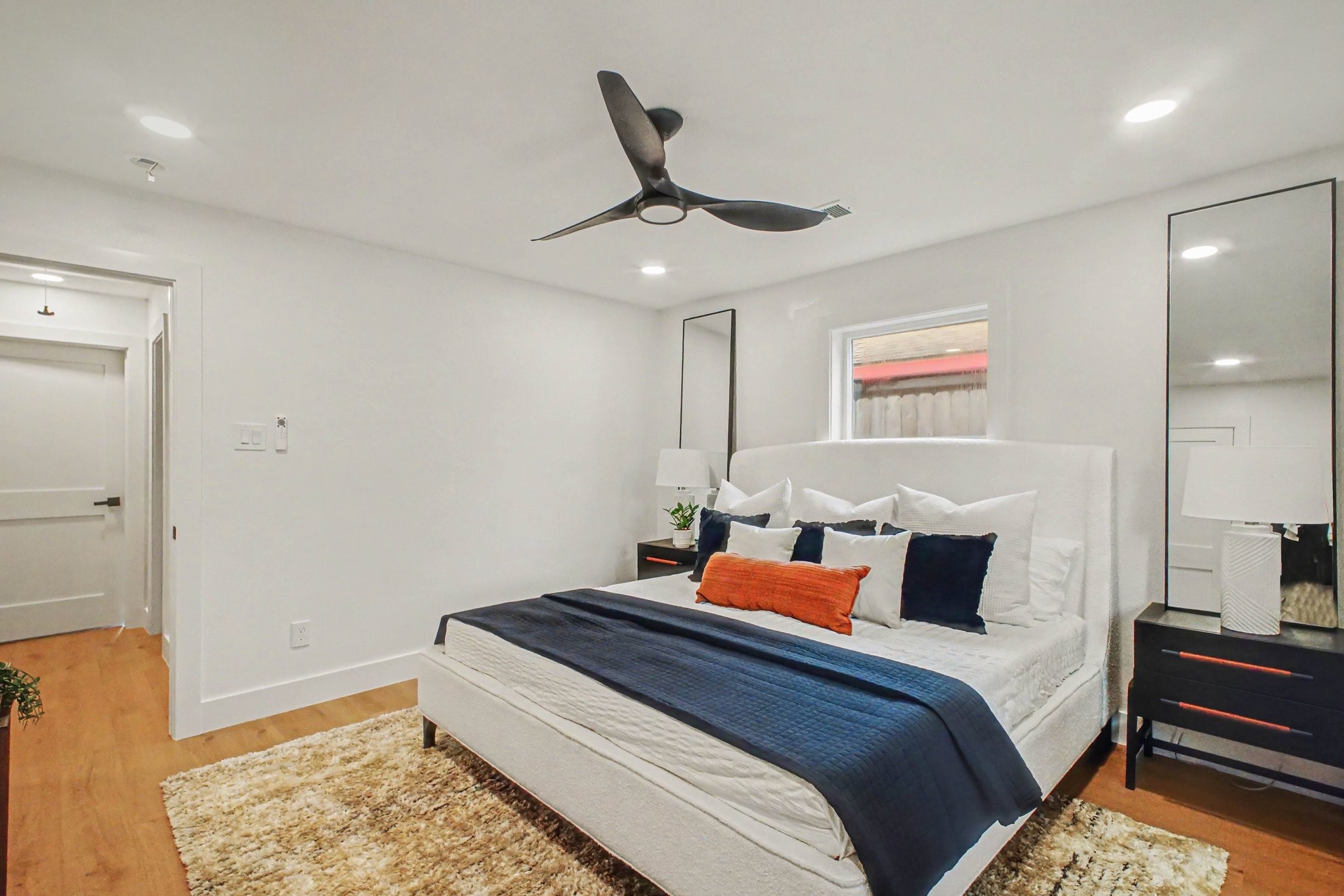 5443 Redstart Street Houston, TX 77096 - Photo 18 of 36