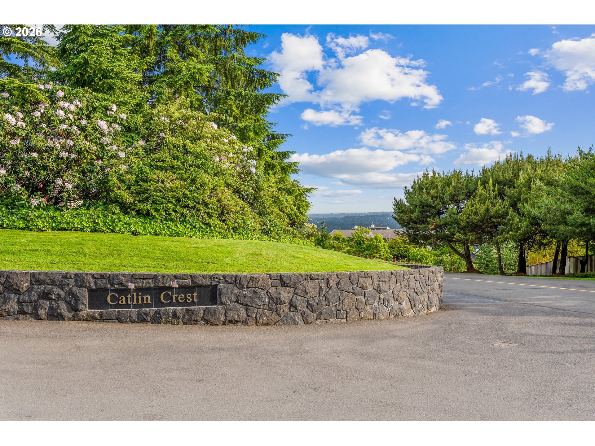 752 Southwest Regency Terrace Portland, OR 97225 - Photo 45 of 48 Gallery Image 45