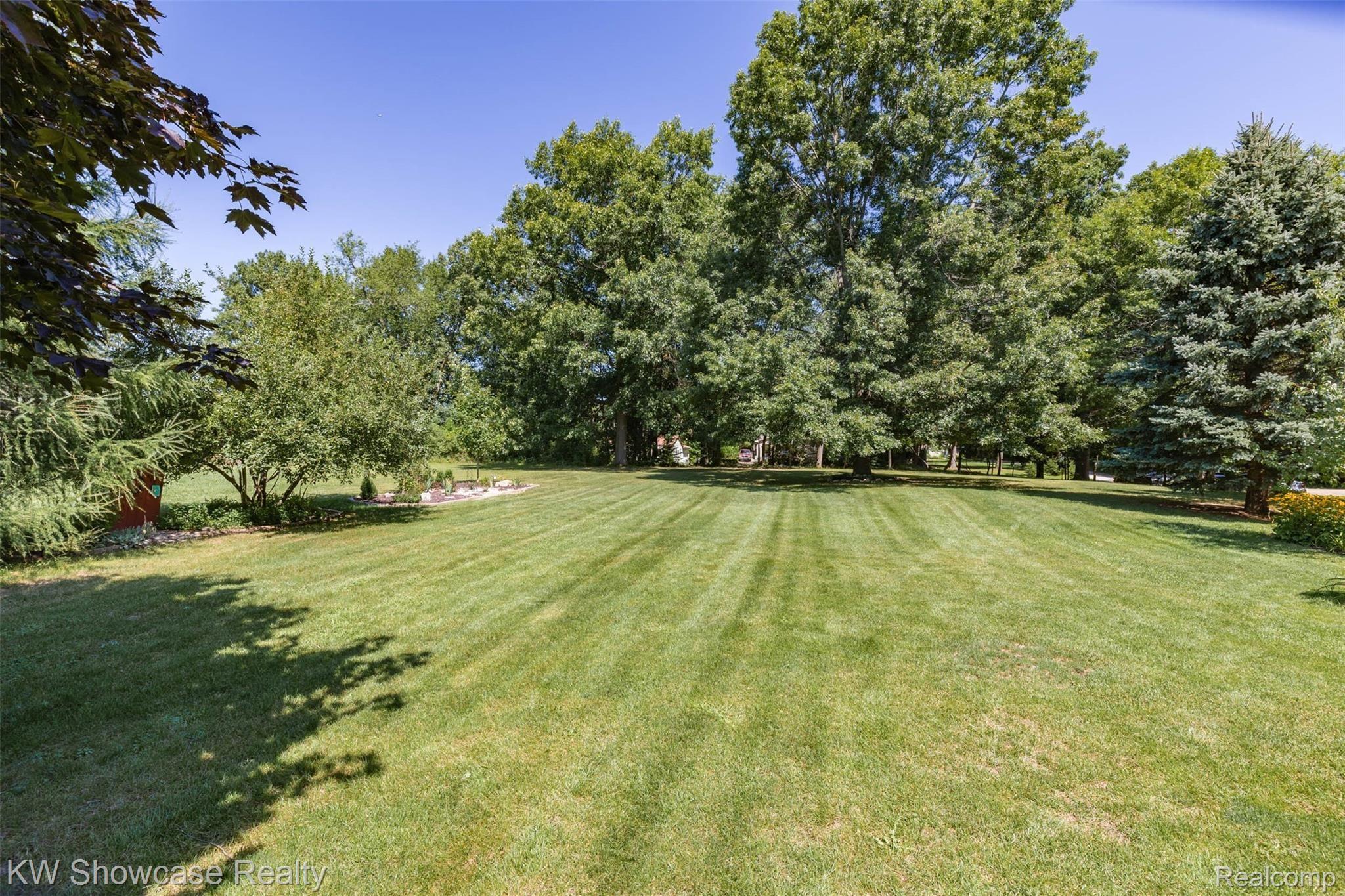 7790 Haley Road White Lake, MI 48383 - Photo 45 of 48 7790 Haley Rd-4.jpg
