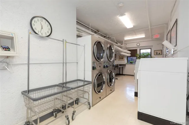 $299,900 | 19 South Broadway, Unit 4A, Tarrytown, NY 10591