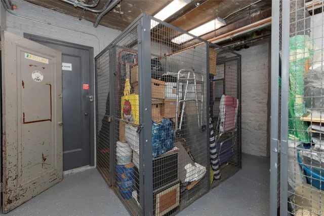 $299,900 | 19 South Broadway, Unit 4A, Tarrytown, NY 10591