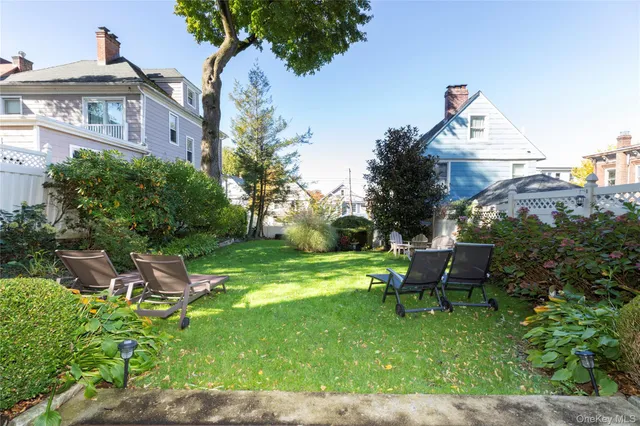 $299,900 | 19 South Broadway, Unit 4A, Tarrytown, NY 10591