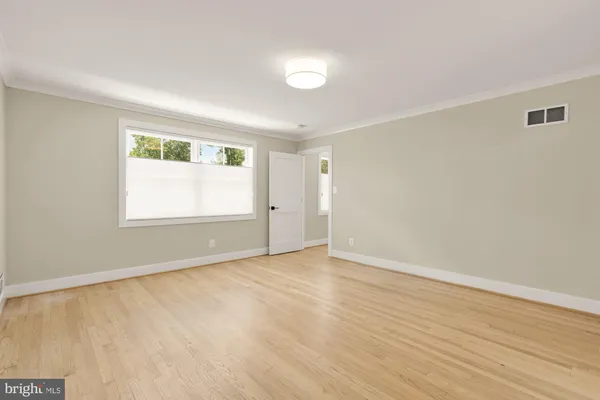 $2,895,000 | 10700 Alloway Drive, Potomac, MD 20854