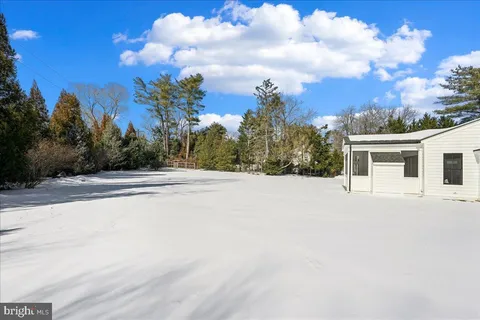 $2,995,000 | 10700 Alloway Drive, Potomac, MD 20854