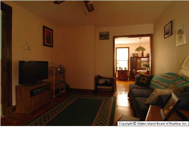 132 Roe Street Staten Island, NY 10310 - Photo 11 of 20 Additional Photo