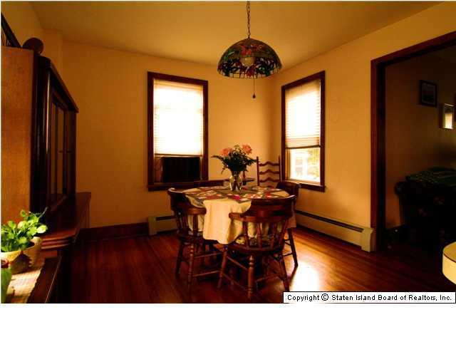 132 Roe Street Staten Island, NY 10310 - Photo 5 of 20 Additional Photo