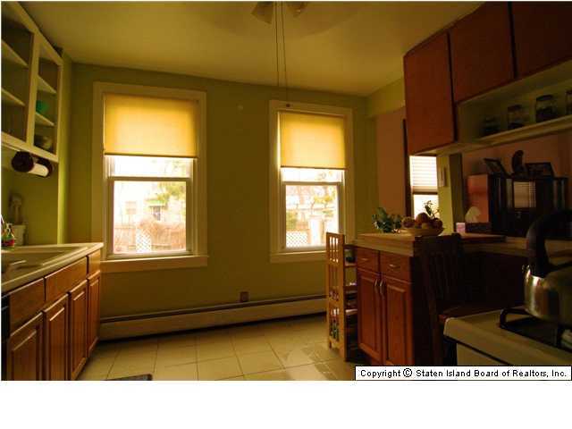 132 Roe Street Staten Island, NY 10310 - Photo 8 of 20 Additional Photo