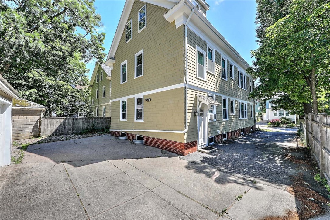 168 4th Street Providence, RI 02906 - Photo 2 of 16