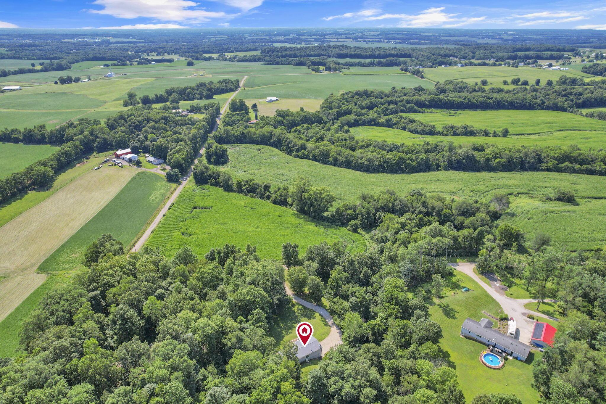 19600 Hampshire Road Utica, OH 43080 - Photo 64 of 70 67-web-or-mls-DJI_0221 - Copy