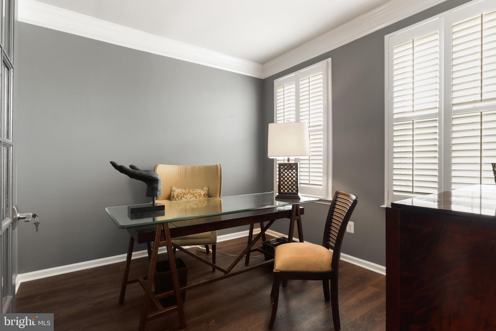 43589 McDowell Square Leesburg, VA 20176 - Photo 20 of 47 Office with wood floors