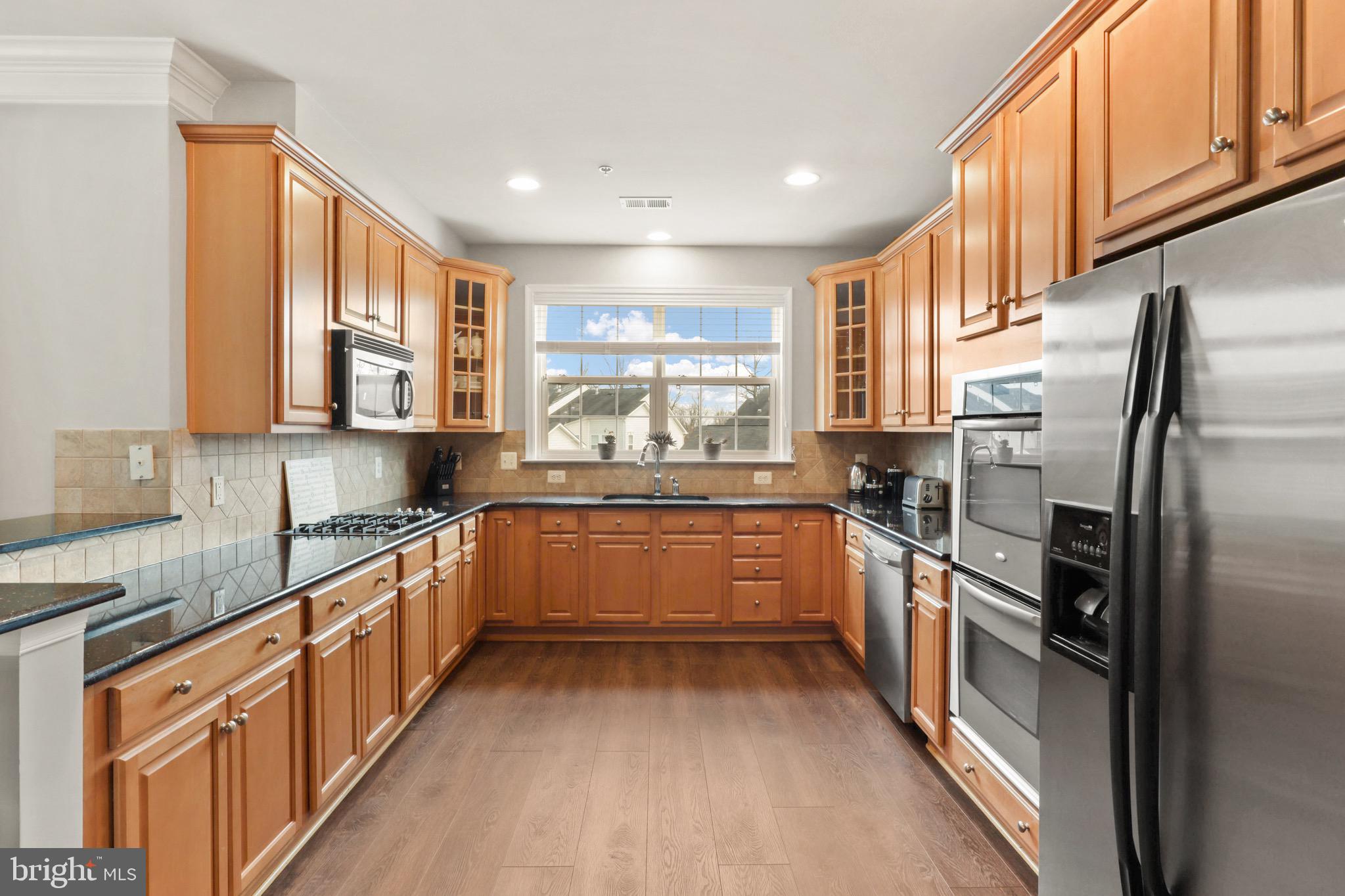 43589 McDowell Square Leesburg, VA 20176 - Photo 4 of 47