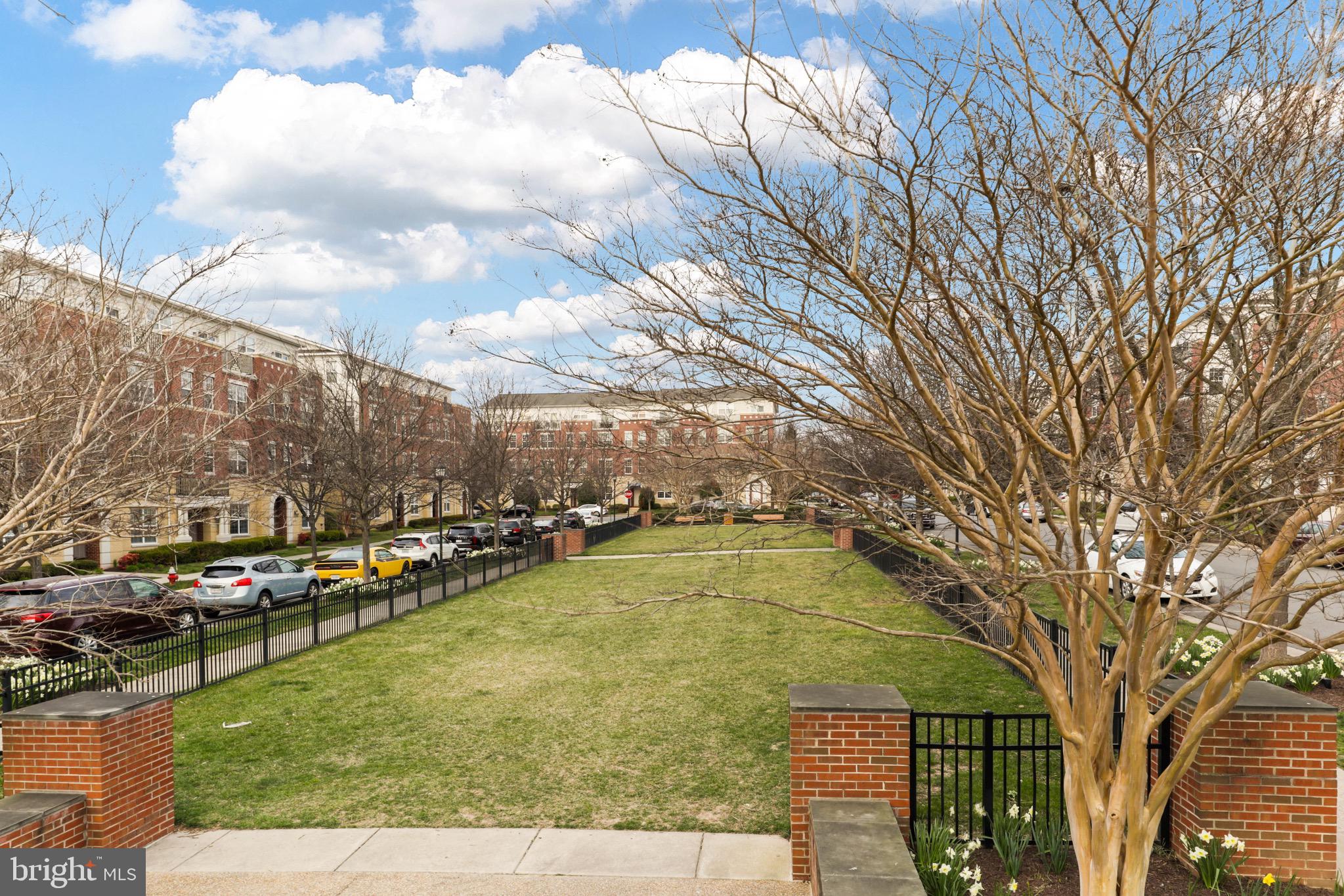 43589 McDowell Square Leesburg, VA 20176 - Photo 42 of 47 Park area across from the condo.