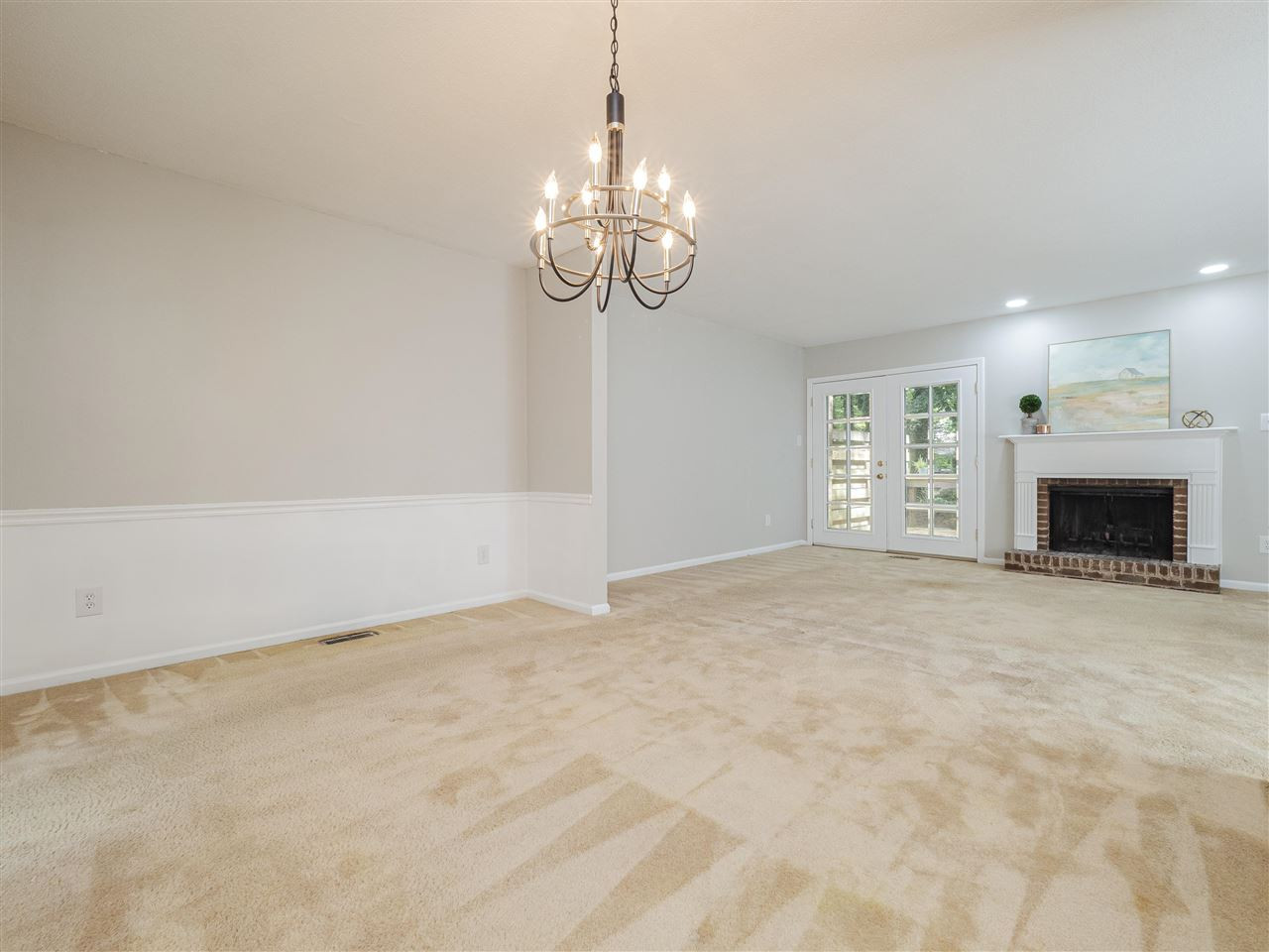 1304 Springlawn Court Raleigh, NC 27609 - Photo 5 of 20 Photo 5