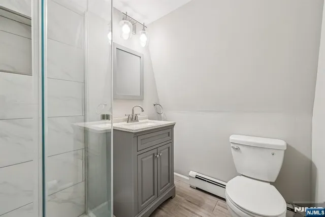 $3,800 | 144 Union Street, Unit B, Ridgewood, NJ 07450