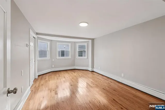 $3,800 | 144 Union Street, Unit B, Ridgewood, NJ 07450