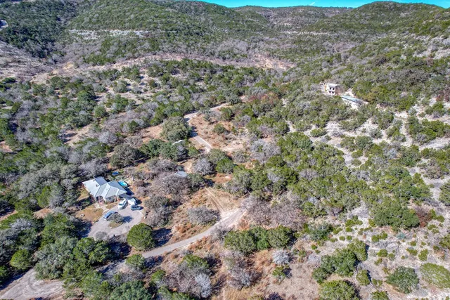 $1,000,000 | 6501 North N Highway, Leakey, TX 78873