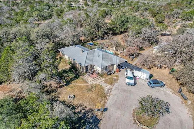 $1,000,000 | 6501 North N Highway, Leakey, TX 78873