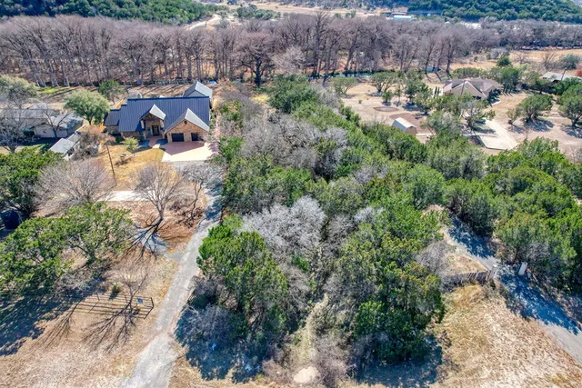 $1,000,000 | 6501 North N Highway, Leakey, TX 78873