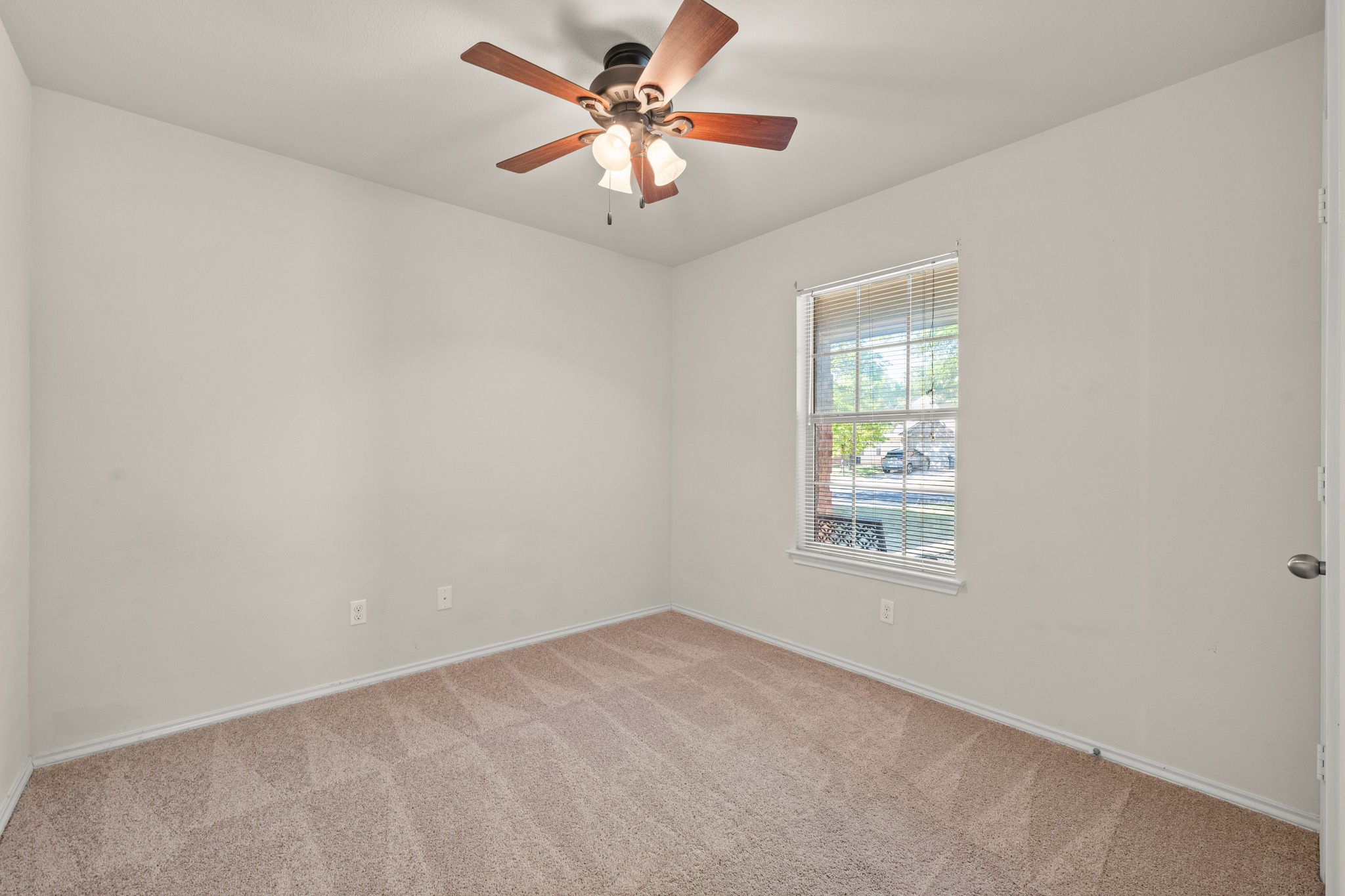 380 Housefinch Loop Leander, TX 78641 - Photo 19 of 34