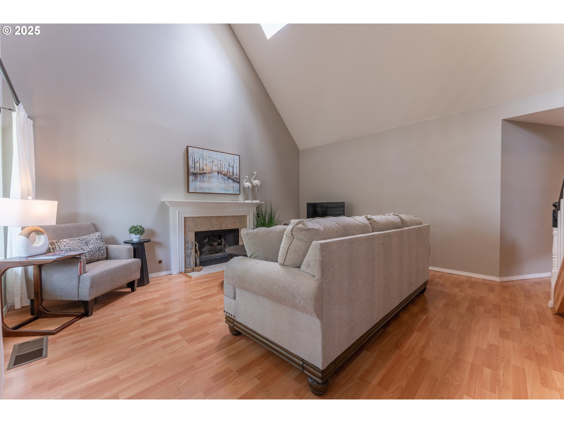 13125 Southwest Falcon Rise Drive Tigard, OR 97223 - Photo 5 of 41 Gallery Image 5
