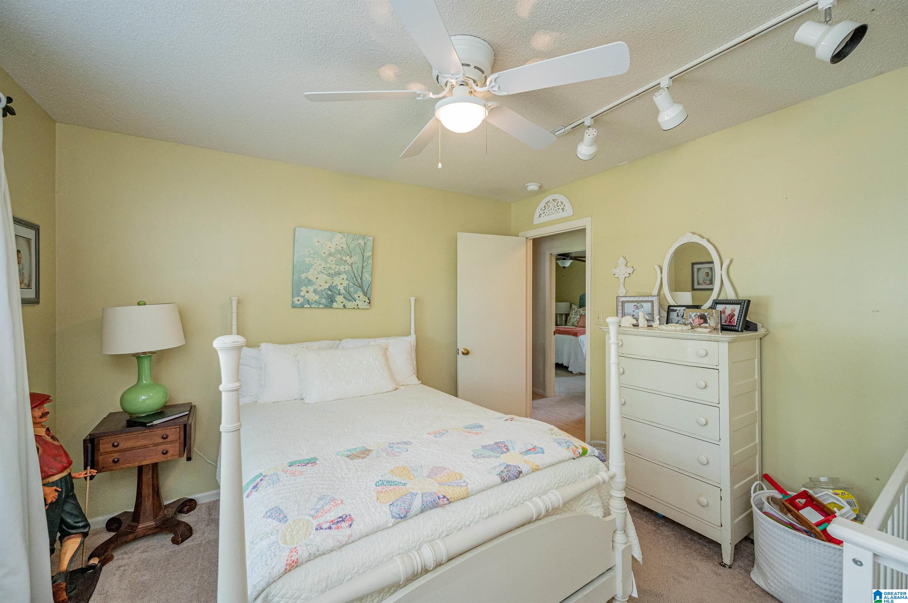 906 Granbury Road Birmingham, AL 35216 - Photo 37 of 43