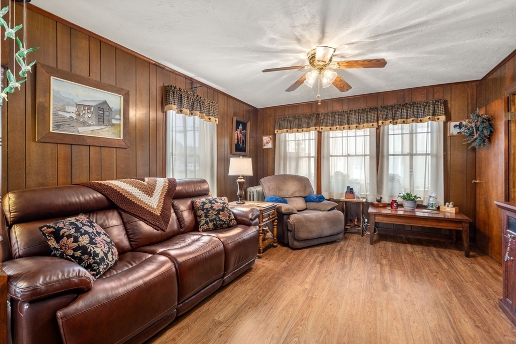 22 Elm Street Methuen, MA 01844 - Photo 15 of 32