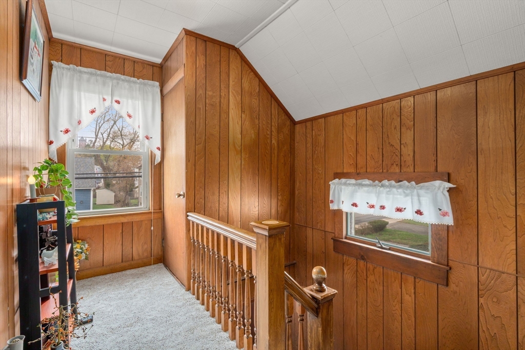 22 Elm Street Methuen, MA 01844 - Photo 18 of 32