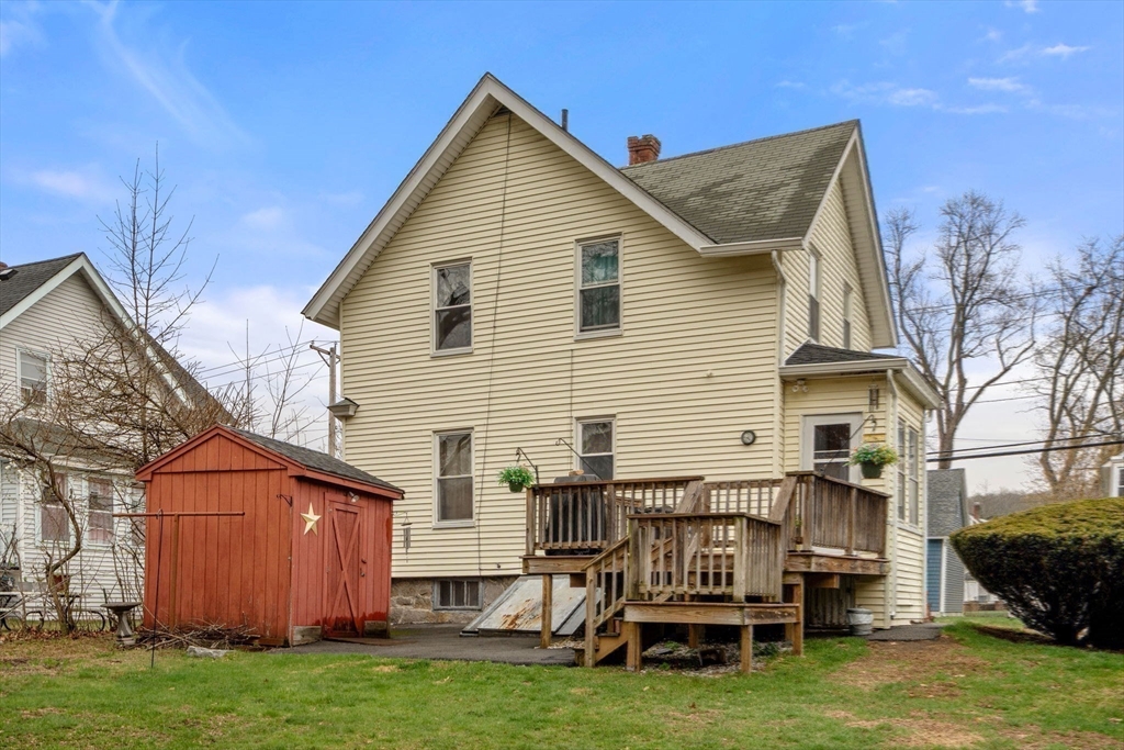 22 Elm Street Methuen, MA 01844 - Photo 27 of 32