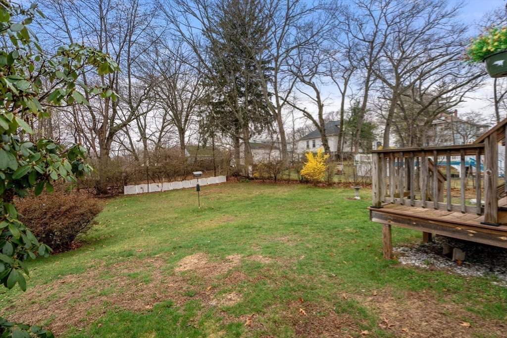 22 Elm Street Methuen, MA 01844 - Photo 29 of 32