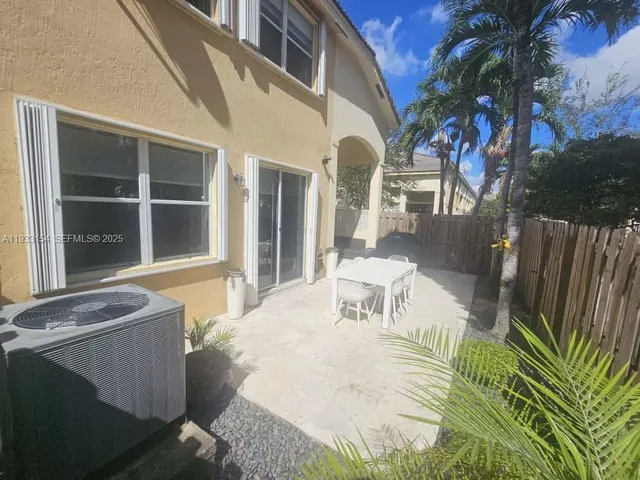 $3,800 | 5483 Northwest 112th Place, Unit 5483, Doral, FL 33178