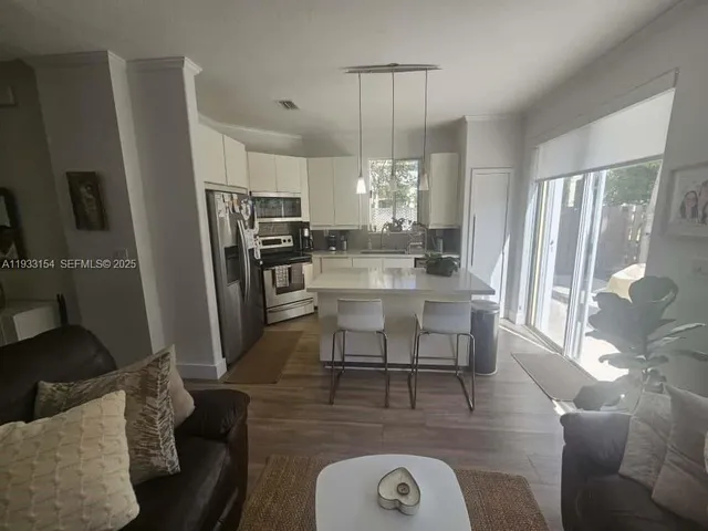 $3,800 | 5483 Northwest 112th Place, Unit 5483, Doral, FL 33178