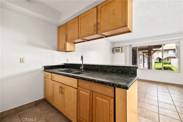 $1,900 | 10030 Alondra Boulevard, Unit 10, Bellflower, CA 90706