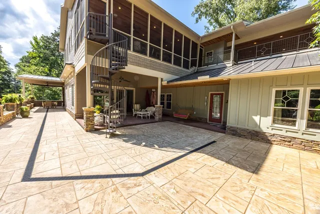 $1,950,000 | 695 Boat Club Road, Hamilton, GA 31811