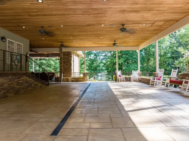 $1,950,000 | 695 Boat Club Road, Hamilton, GA 31811